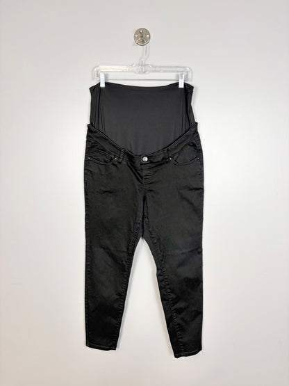 L - Thyme Black Skinny Pants