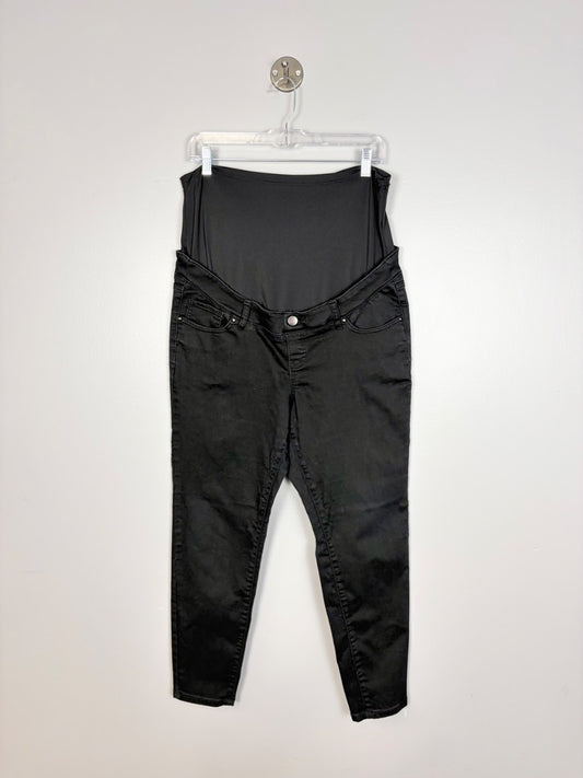 L - Thyme Black Skinny Pants