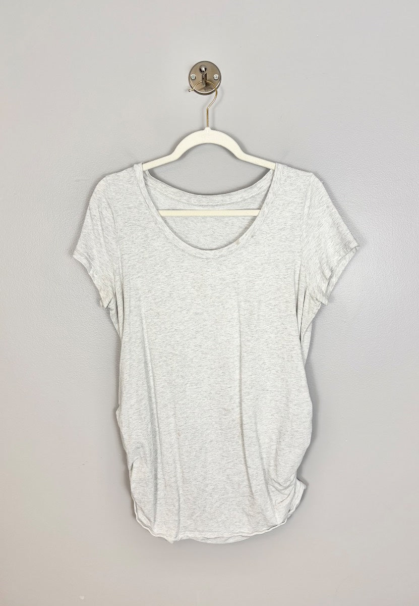 L - Old Navy Heather Grey Tee