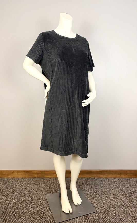 XL - Joe Fresh Ribbed Velour Dress
