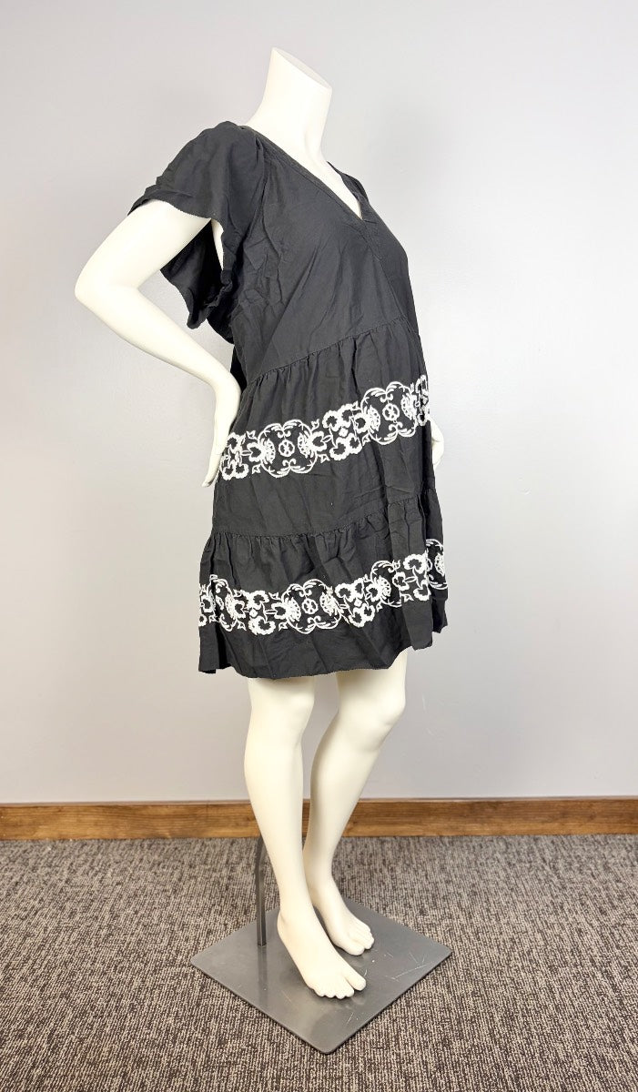 XXL - Old Navy Black Embroidered Tiered Dress