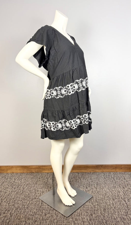 XXL - Old Navy Black Embroidered Tiered Dress