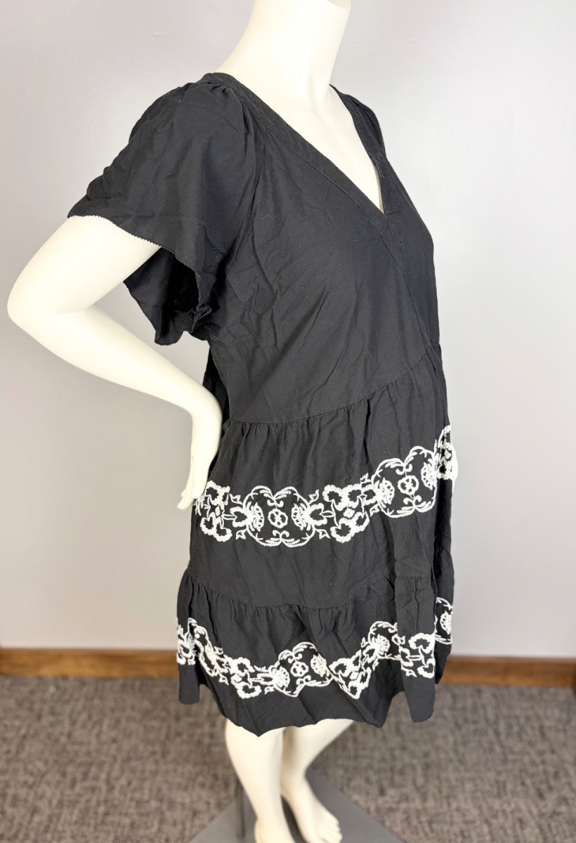 XXL - Old Navy Black Embroidered Tiered Dress
