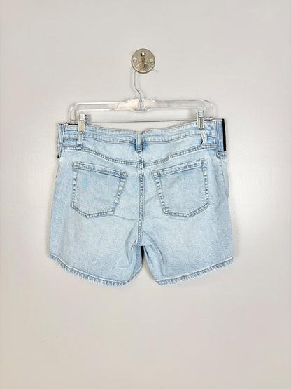 M - Ingrid & Isabel Light Wash Denim Shorts