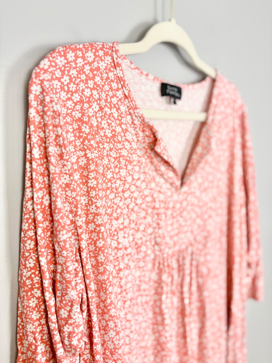 XXL - Doma Fashion Coral Floral V-neck Shirt