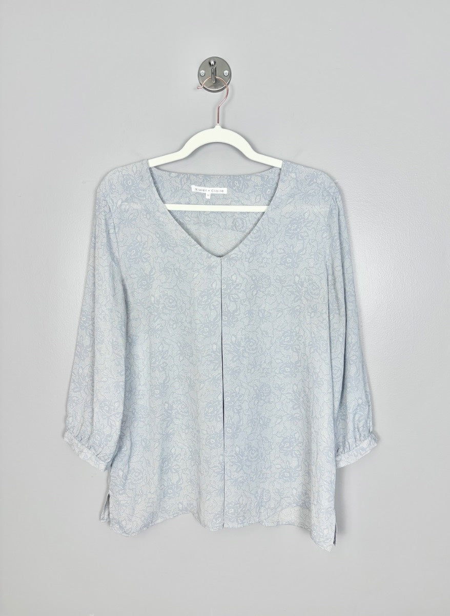 M - Violet + Claire Soft Blue Floral Print Blouse