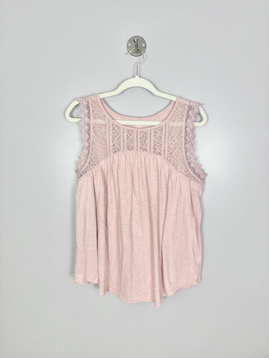 M - Gap Pink Lace Tank