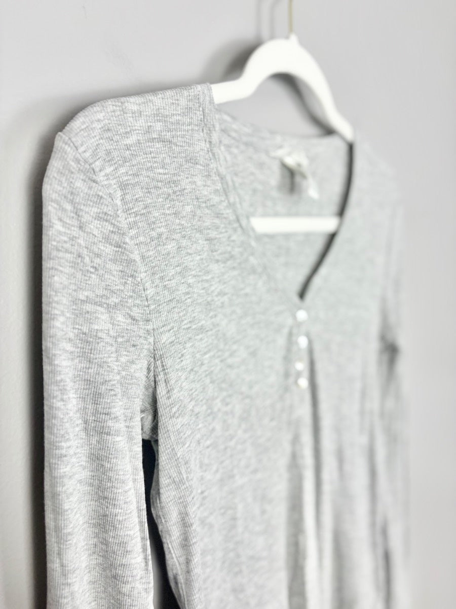 M - H & M Heather Grey Henley Top