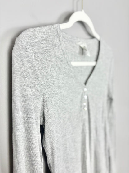 M - H & M Heather Grey Henley Top