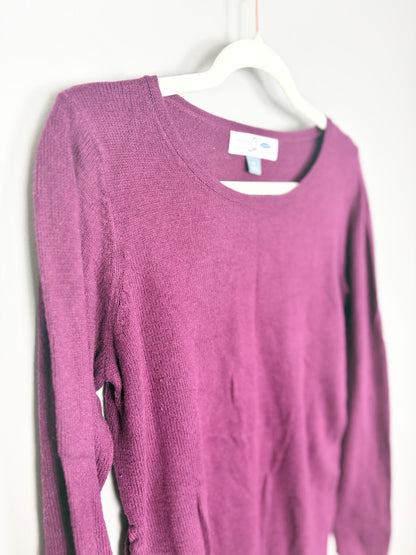 M - Old Navy Plum Light Sweater