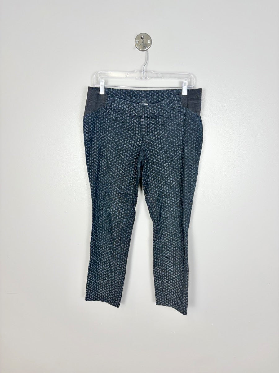 M/6 - Old Navy Tiny Dots Pixie Pants