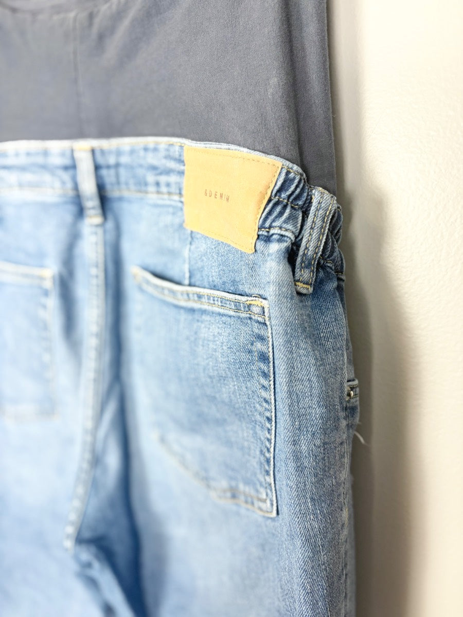 M - H & M Straight Leg Jeans