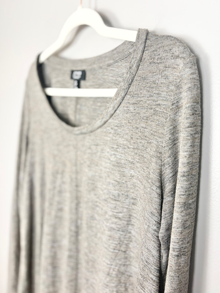 L - Jones New York Heathered Scoop Neck Top