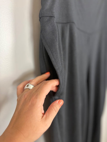 L - Old Navy Black Cuffed Sweats