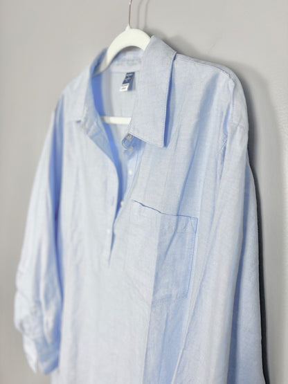 L - Old Navy Oxford Popover Shirt