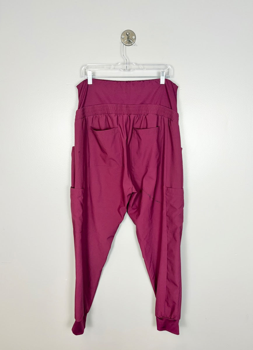 L - WonderWink Cranberry Cargo Jogger Scrubs
