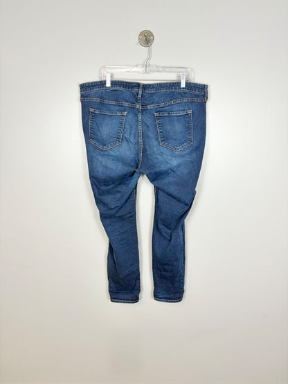 XL/16 - Old Navy Low Panel Distressed Skinny Jeans