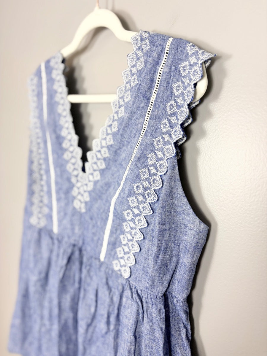 L - Ingrid & Isabel Chambray Lace Trim Top