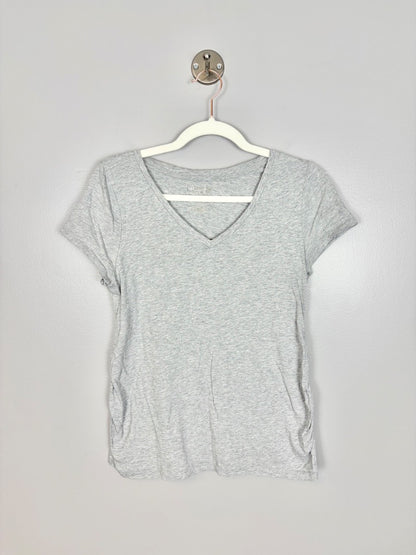 M - Paisley Sky Grey V-neck Tee