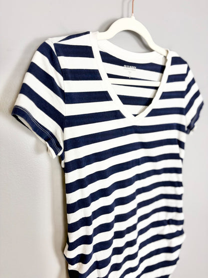 M - Old Navy Striped Navy V-neck Tee
