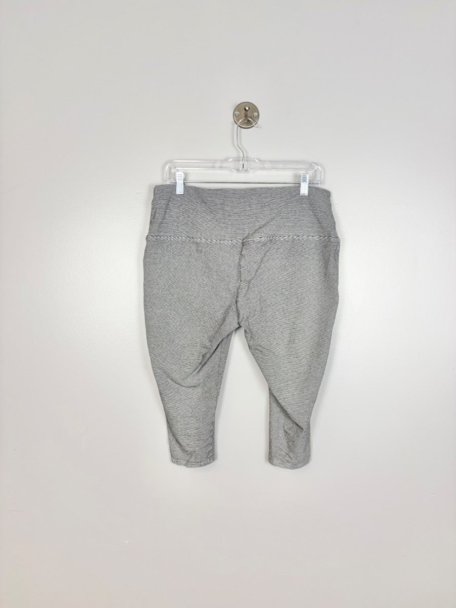 XL - Thyme Striped Crop Leggings