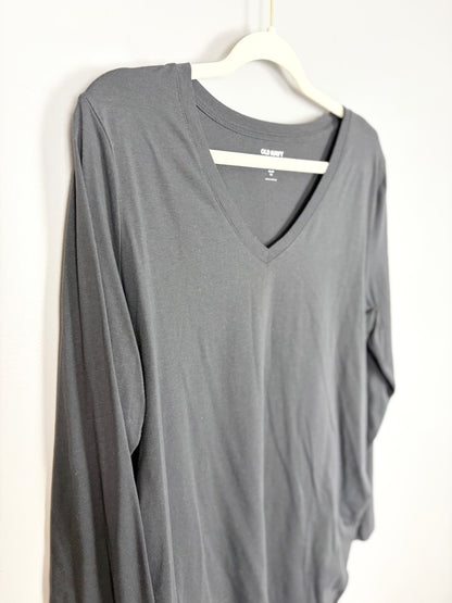 XL - Old Navy Dark Grey V-neck Long Sleeve Top