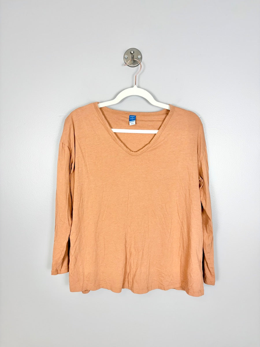 M - Old Navy Pumpkin V-neck Tee