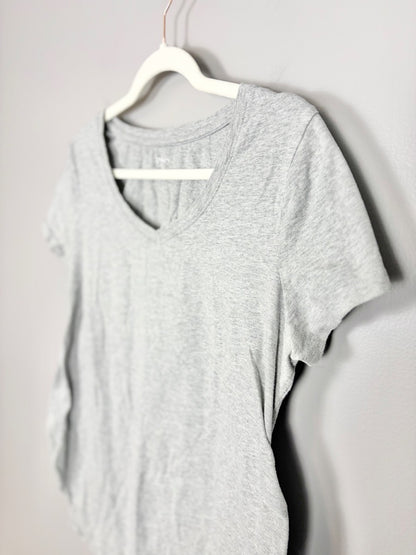 L - Paisley Sky Grey V-neck Tee