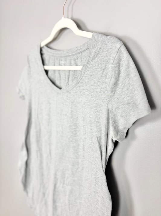 L - Paisley Sky Grey V-neck Tee
