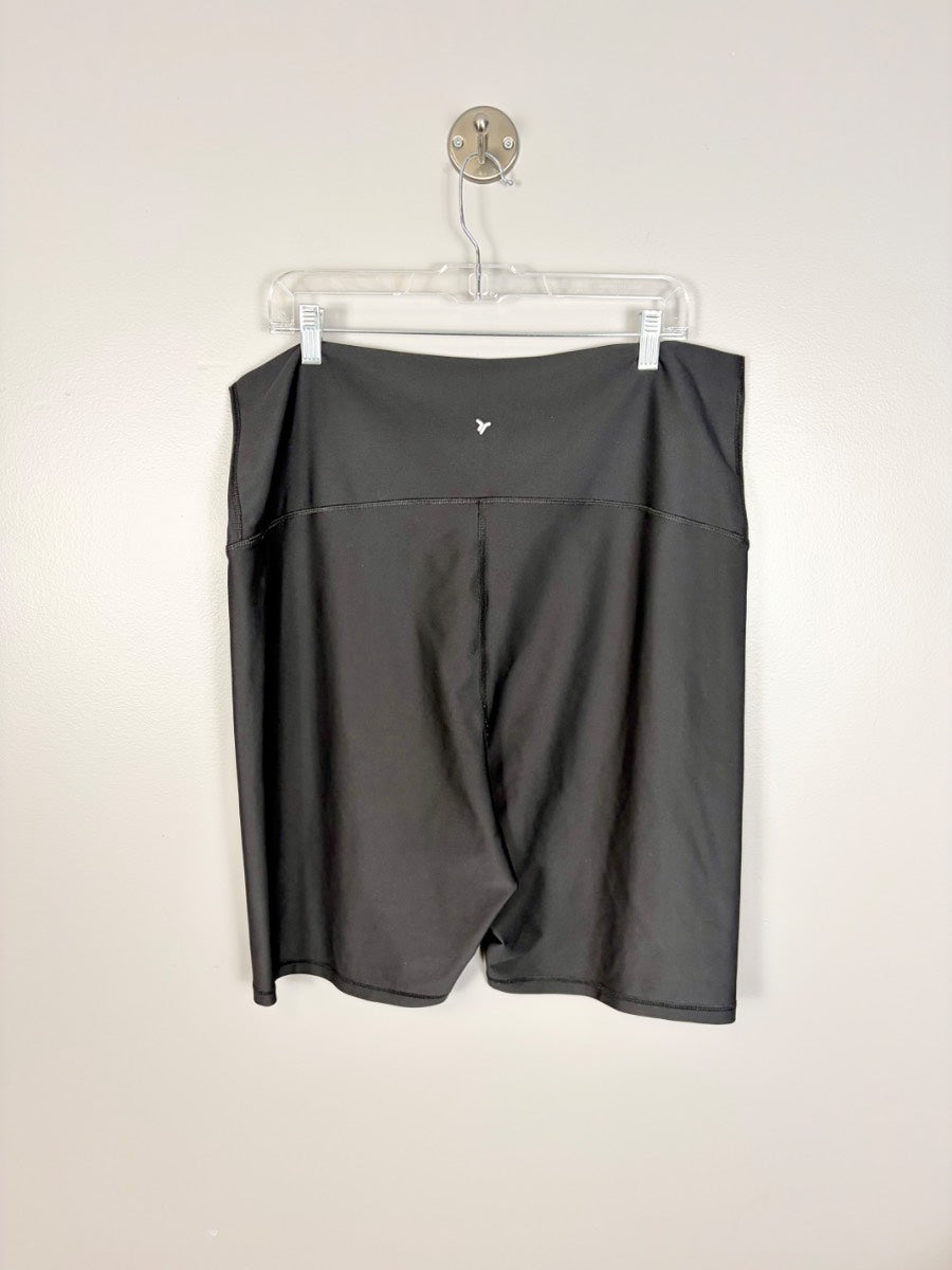 XL - Old Navy High Waisted Bike Shorts