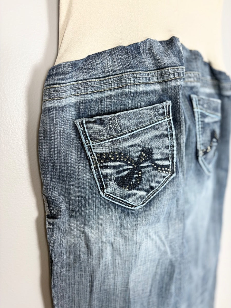 M - Jet Set Embellished Pocket Straight Leg Jeans