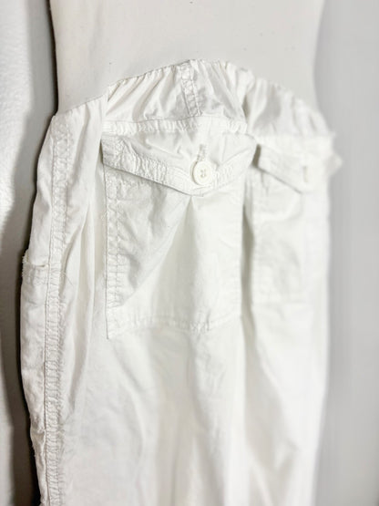 L - Motherhood White Stretch Summer Pants