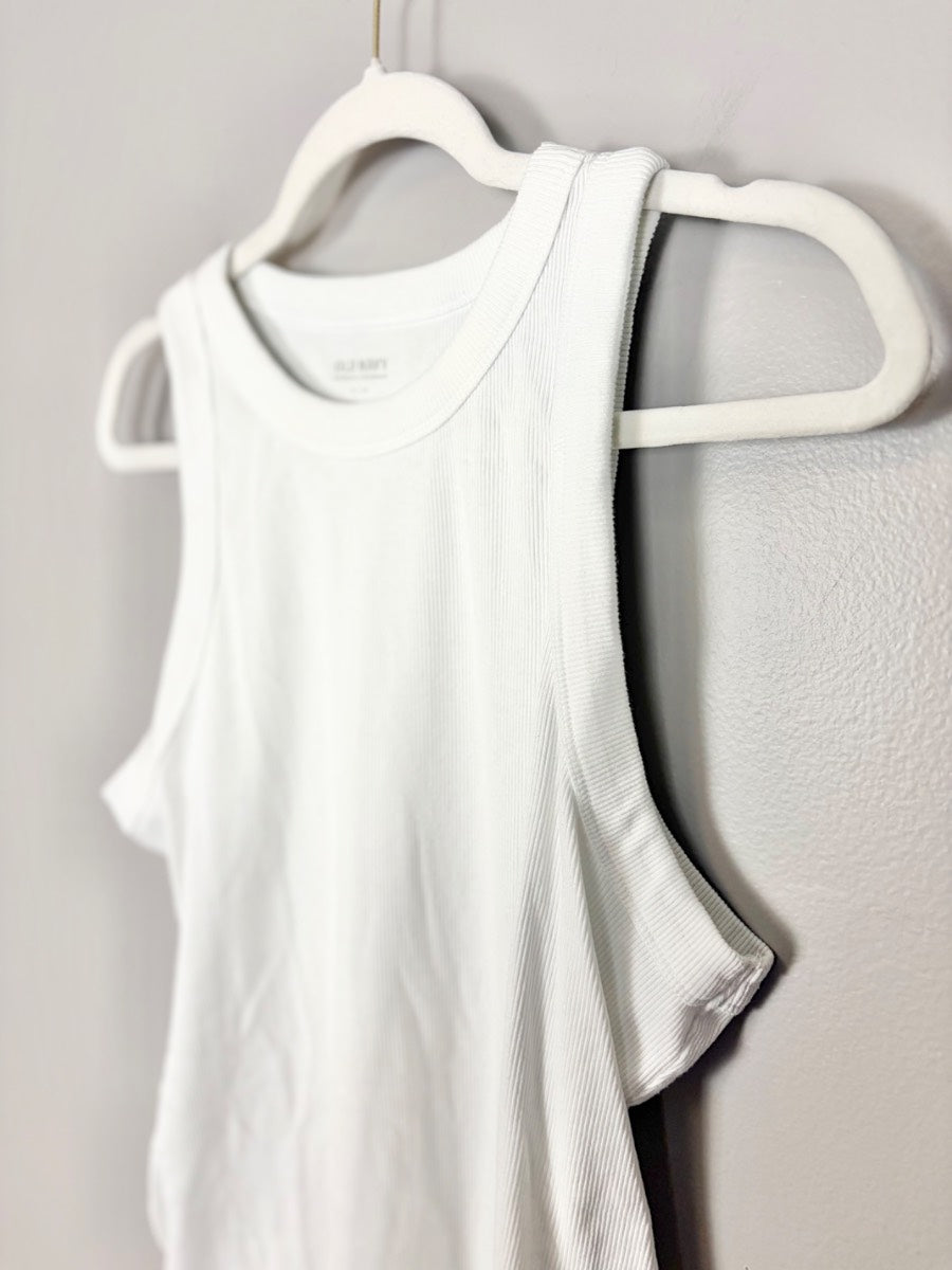 XL - Old Navy White Ribbed Racerback Tank