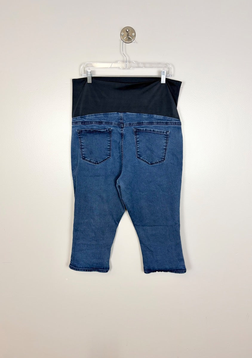 XL - Thyme Slim Fit Denim Capris
